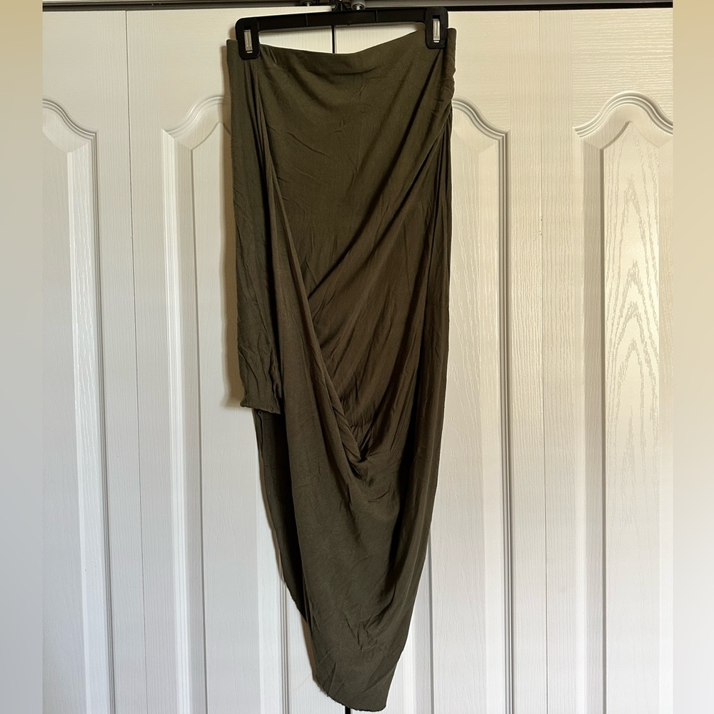 Express Asymmetrical Skirt